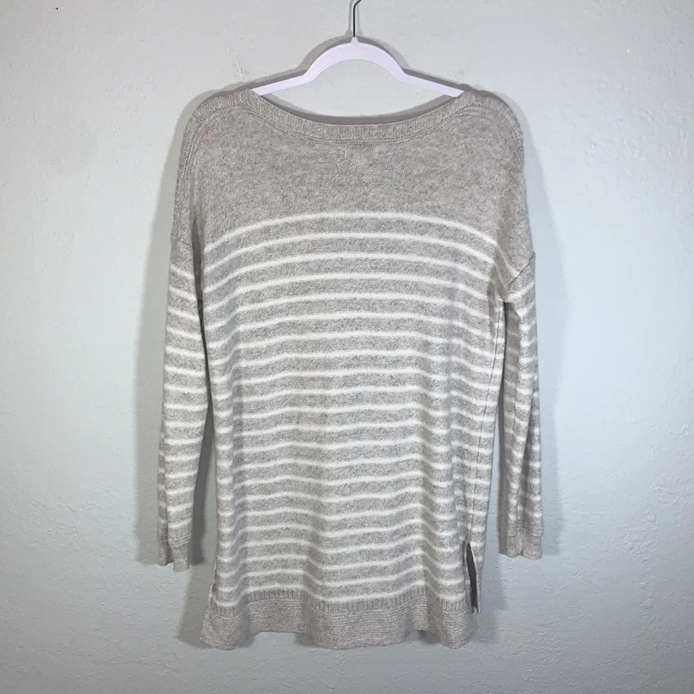 Old Navy Cream & White Striped Longline Tunic Sweater Round Neck Medium